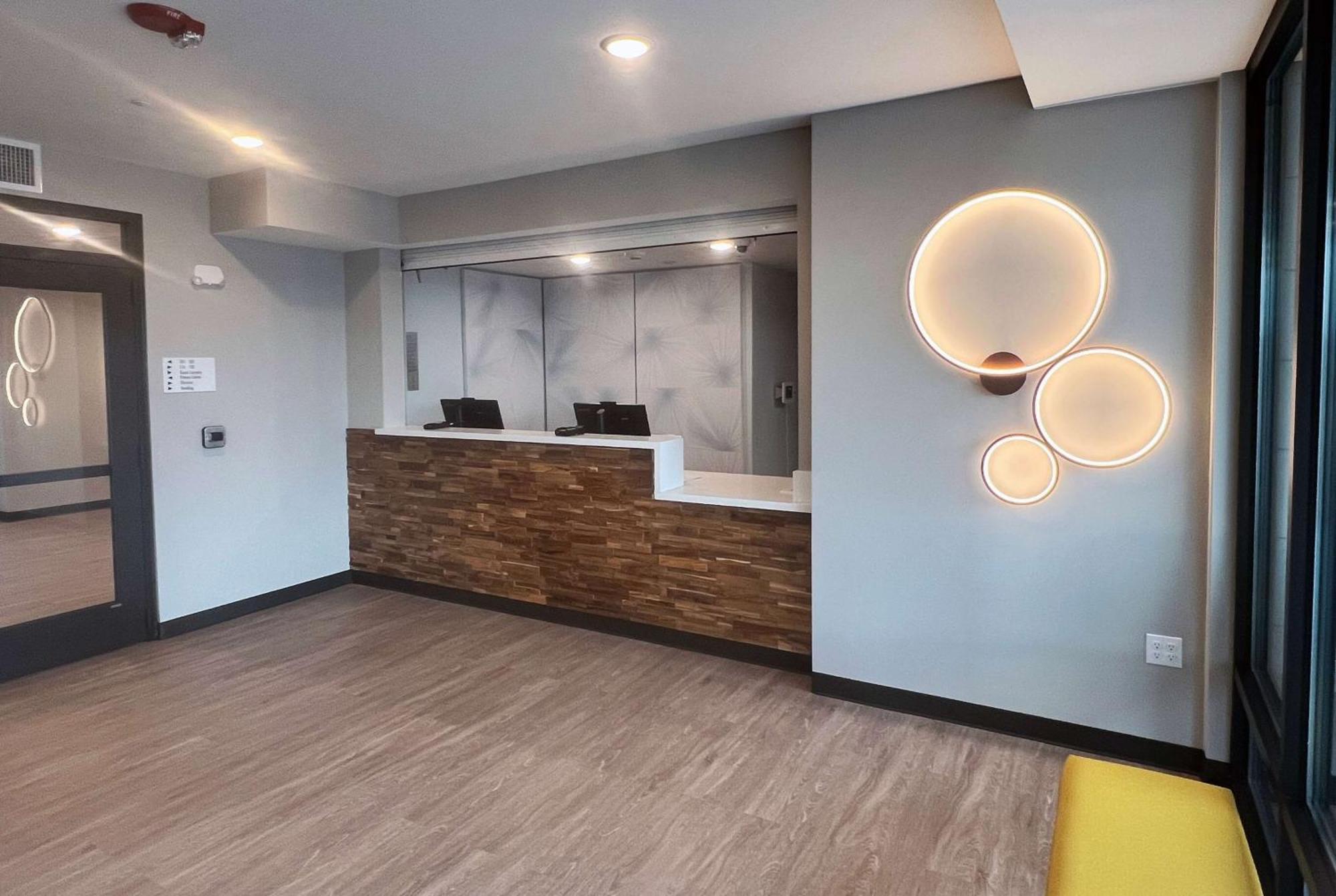 Echo Suites Extended Stay By Wyndham Indianapolis Ameriplex Ngoại thất bức ảnh